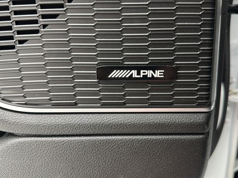 Used 2023 Jeep Grand Cherokee 4WD 4xe image 27