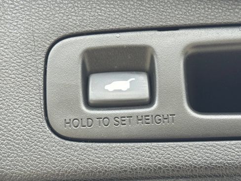 Used 2018 Honda CR-V EX-L image 17