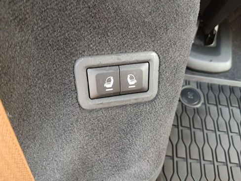 Used 2024 Jeep Grand Wagoneer Series III w/ Rear Seat Video Group 1 AWD/4WD image 26