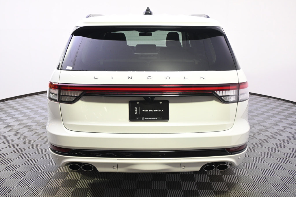 New 2026 Lincoln Aviator AWD image 5