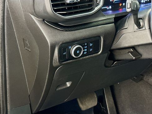 Used 2023 Ford Explorer ST-Line w/ Class IV Trailer Tow Package image 17