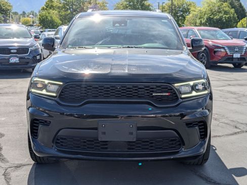 Used 2024 Dodge Durango GT AWD/4WD image 11