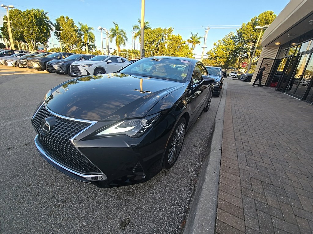 Used 2019 Lexus RC 300 AWD image 10
