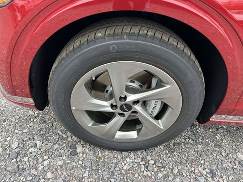 New 2026 Genesis GV70 2.5T AWD/4WD image 6
