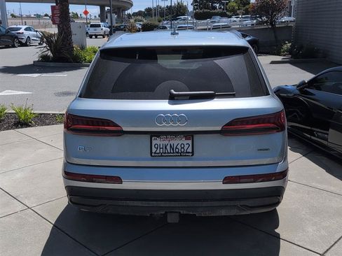 Used 2023 Audi Q7 3.0T Prestige w/ Prestige Package AWD/4WD image 6