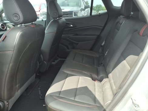 Used 2025 Chevrolet Trax RS w/ Driver Confidence Package FWD image 9