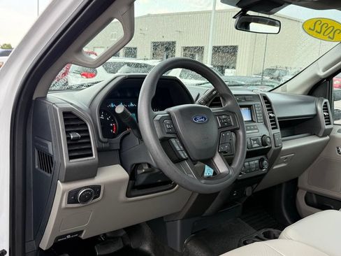 Used 2022 Ford F350 XL w/ Power Equipment Group RWD image 4