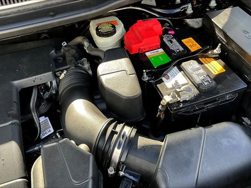 Used 2014 Ford Explorer Limited image 31