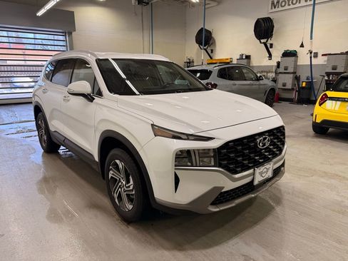 Used 2023 Hyundai Santa Fe SEL image 7