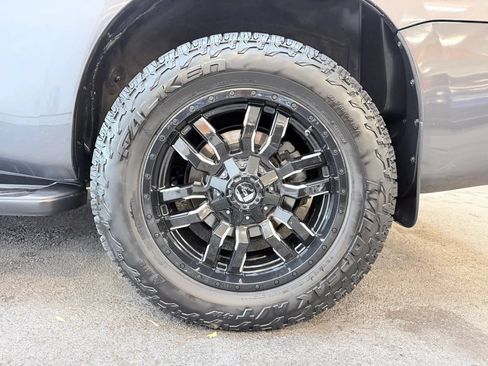 Used 2016 Toyota Sequoia SR5 w/ Premium Package AWD/4WD image 9