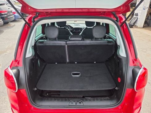 Used 2014 FIAT 500L Lounge FWD image 32