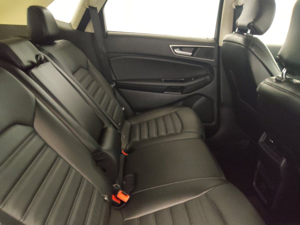 Used 2016 Ford Edge SEL w/ Equipment Group 201A AWD/4WD image 19