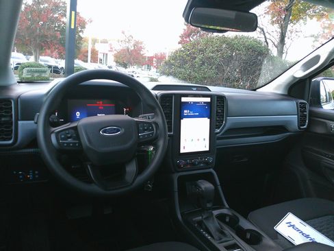 Used 2024 Ford Ranger XL w/ Trailer Tow Package image 31