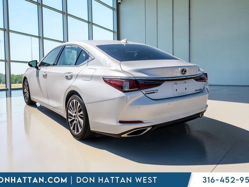 Used 2019 Lexus ES 350 w/ Premium Package FWD image 31