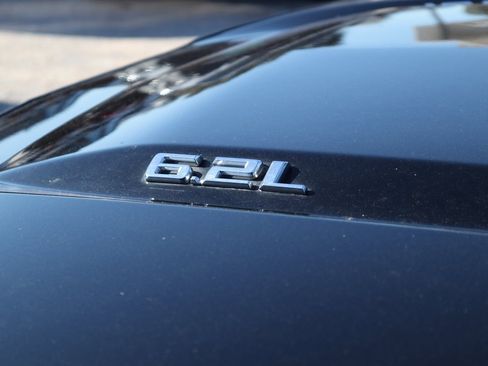 Used 2019 Chevrolet Silverado 1500 LTZ w/ LTZ Texas Edition image 5