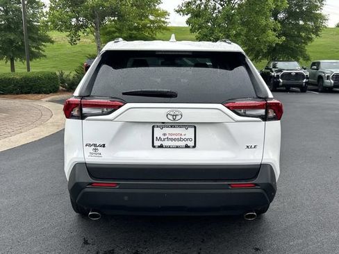 Used 2025 Toyota RAV4 XLE FWD image 5