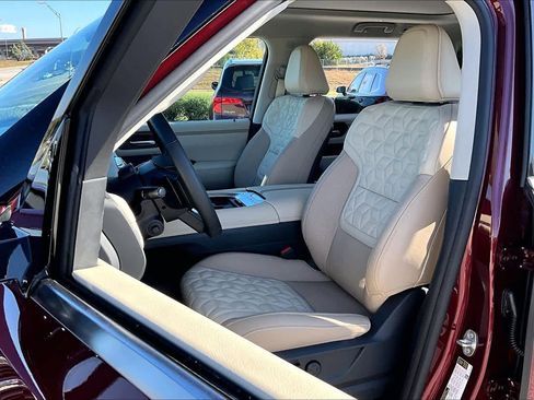 New 2026 Nissan Armada Platinum image 9