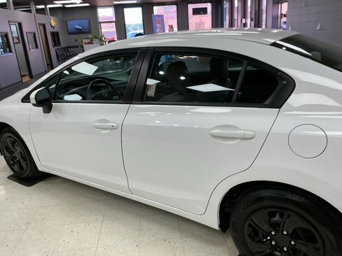 Used 2014 Honda Civic LX image 31