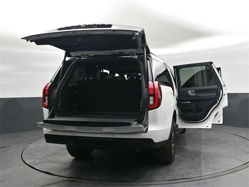 Used 2025 Ford Expedition Tremor image 50