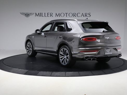 Certified 2021 Bentley Bentayga image 5