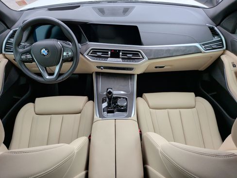 Used 2022 BMW X5 xDrive40i w/ Premium Package AWD/4WD image 33