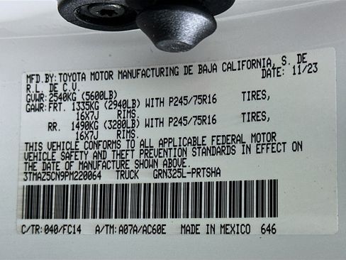 Used 2023 Toyota Tacoma SR5 image 12