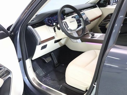 Used 2024 Land Rover Range Rover SE image 21