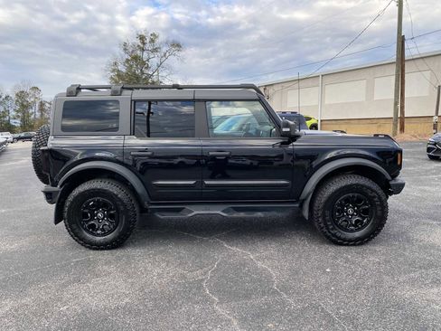 Used 2024 Ford Bronco Wildtrak image 4