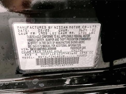 New 2025 Nissan Versa SV w/ Trunk Package image 33