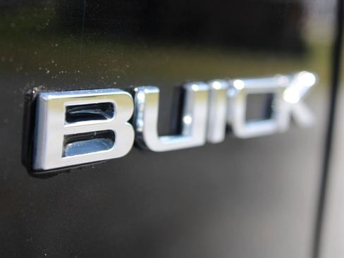 Used 2025 Buick Enclave Preferred FWD image 7