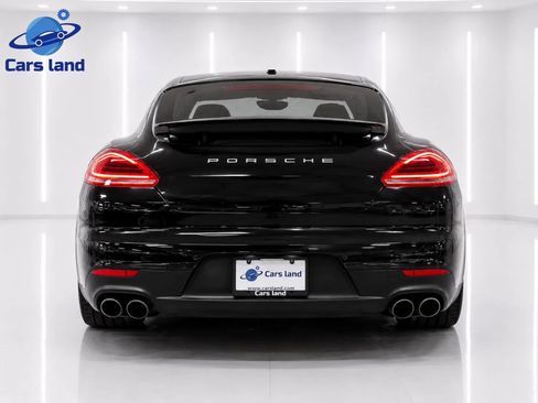 Used 2014 Porsche Panamera S w/ Premium Package Plus RWD image 6