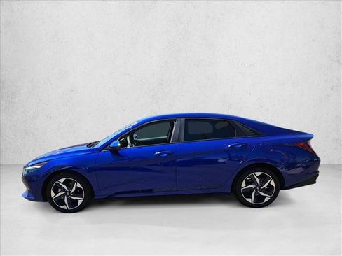 Certified 2023 Hyundai Elantra SEL w/ Convenience Package FWD image 8