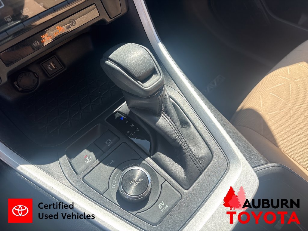 Certified 2023 Toyota RAV4 XLE w/ Convenience Package AWD/4WD image 15