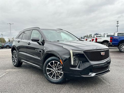 Used 2024 Cadillac XT4 Sport image 1