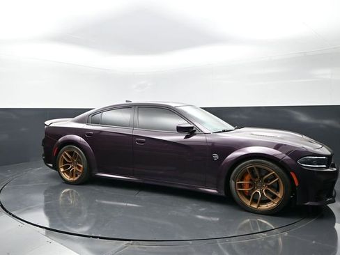 Used 2022 Dodge Charger SRT Hellcat w/ Harman/Kardon Audio Group RWD image 6