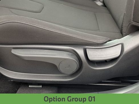 Used 2025 Hyundai Elantra Sport image 17