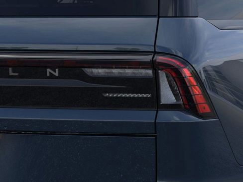 New 2026 Lincoln Navigator Reserve w/ Jet Appearance Package image 51