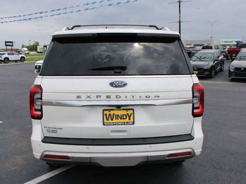Used 2023 Ford Expedition Platinum AWD/4WD image 7