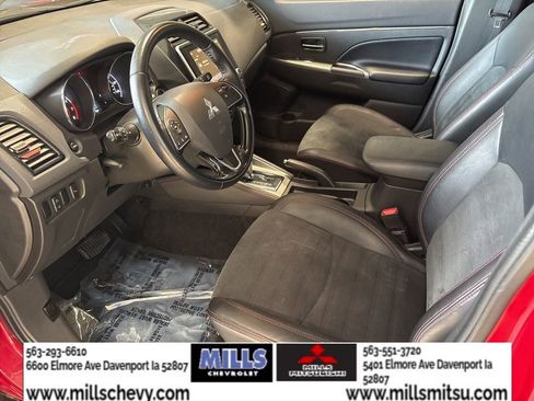 Used 2022 Mitsubishi Outlander Sport SE image 10