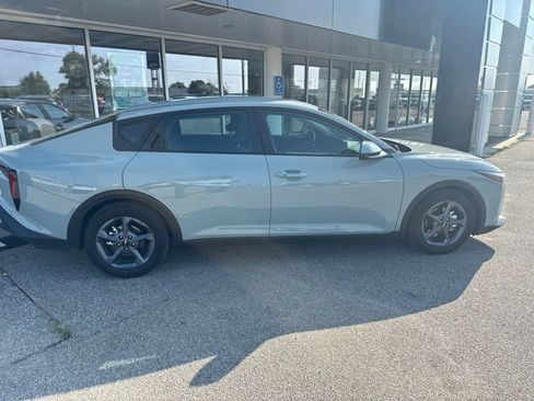 Used 2025 Kia K4 FWD image 5