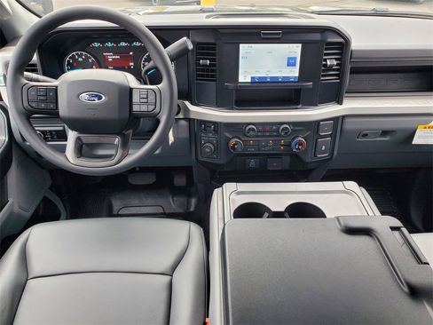 New 2026 Ford F250 XL w/ 360-Degree Camera Package image 19