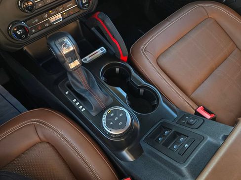 Used 2023 Ford Bronco Heritage Edition AWD/4WD image 22