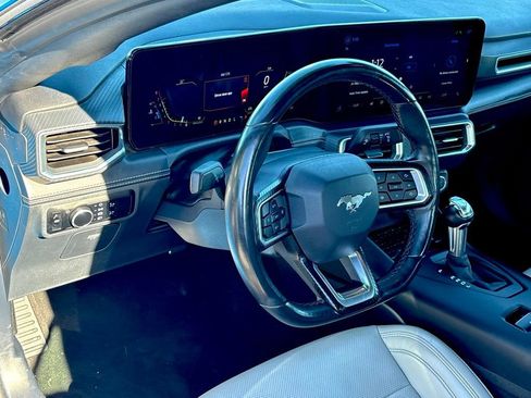Used 2024 Ford Mustang Premium image 11