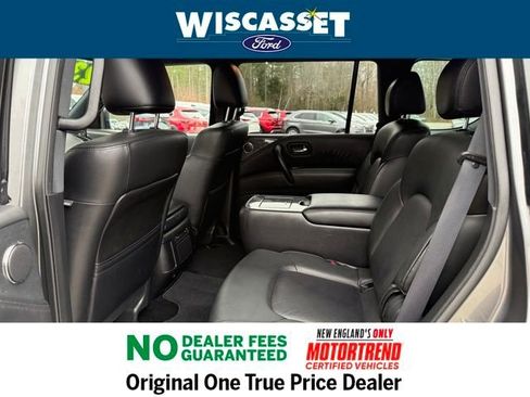 Used 2023 Nissan Armada SL w/ Midnight Edition Package image 5