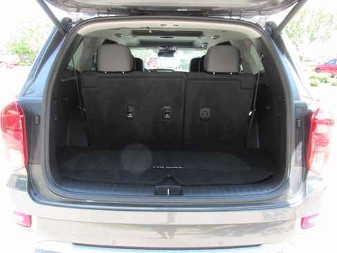 Used 2022 Hyundai Palisade Limited FWD image 38