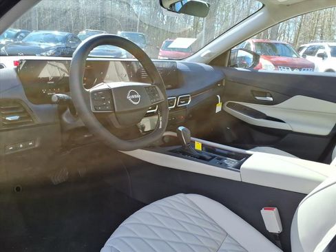 New 2026 Nissan Sentra SL w/ Floor Mat Package image 10