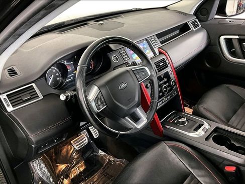 Used 2018 Land Rover Discovery Sport HSE image 13