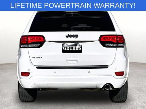 Used 2019 Jeep Grand Cherokee Altitude RWD image 5
