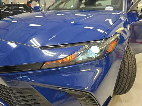 Used 2026 Toyota Camry SE w/ Multimedia Upgrade Package FWD image 33