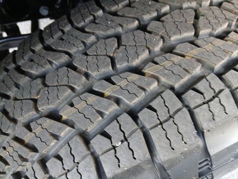 New 2026 Jeep Wrangler Unlimited Sport image 15